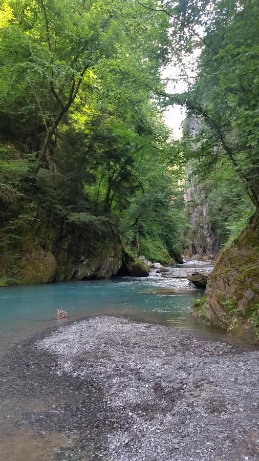 Solfe Backpacker Vandrarhem Luz-Saint-Sauveur Exteriör bild