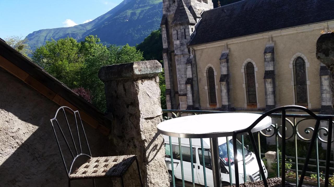 Solfe Backpacker Vandrarhem Luz-Saint-Sauveur Exteriör bild